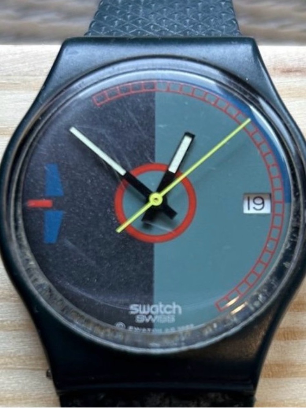 Vintage SWATCH AG 1989 Petrodollar Watch
